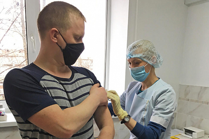 Вакцинирование от коронавируса на «Верхневолжском СМЦ»